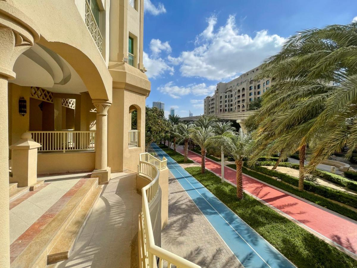 Dreamy And Spacious 3br Unique Palm Jumeirah * Dubai